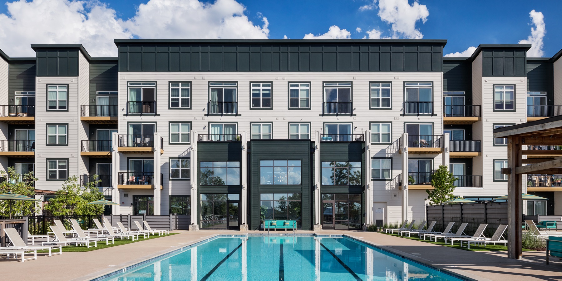 BRT Apartments Overview